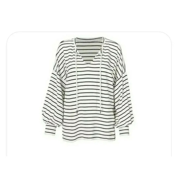 CAbi size M Relax Game Day Sweatshirt Tee Black/White Stripe balloon sleeves - Picture 1 of 12